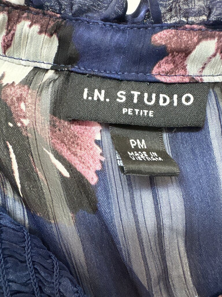 I.N. Studio Petite Floral Top