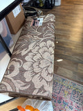 Cambridge Collection Leaves Mum Area Rug