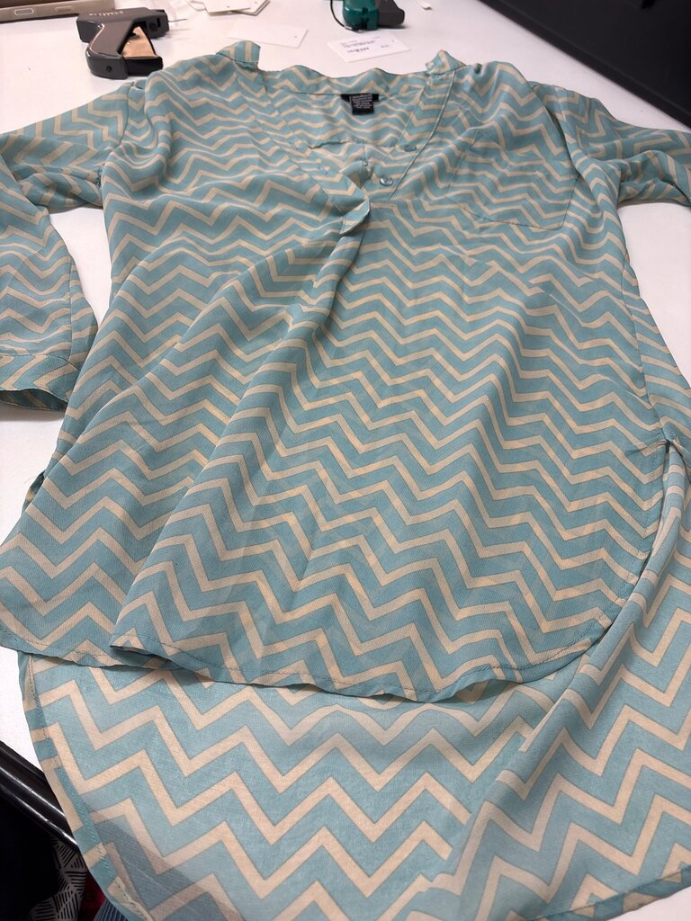 Rue21 Chevron Print Blouse