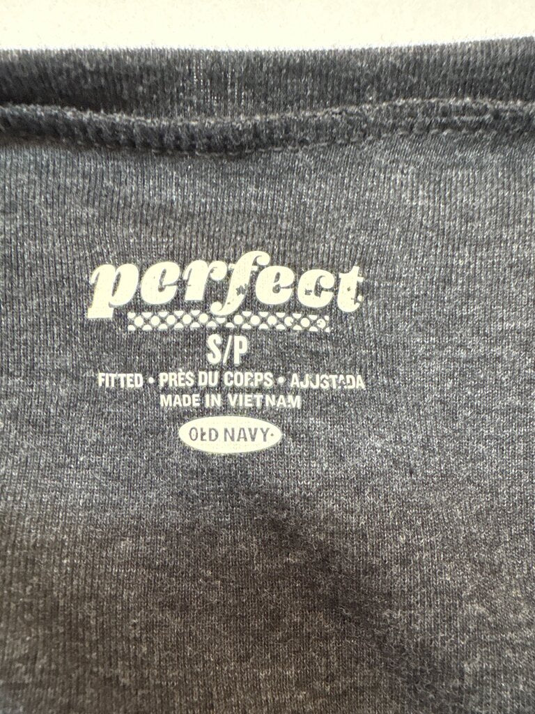 Old Navy Perfect Long Sleeve V-Neck Top