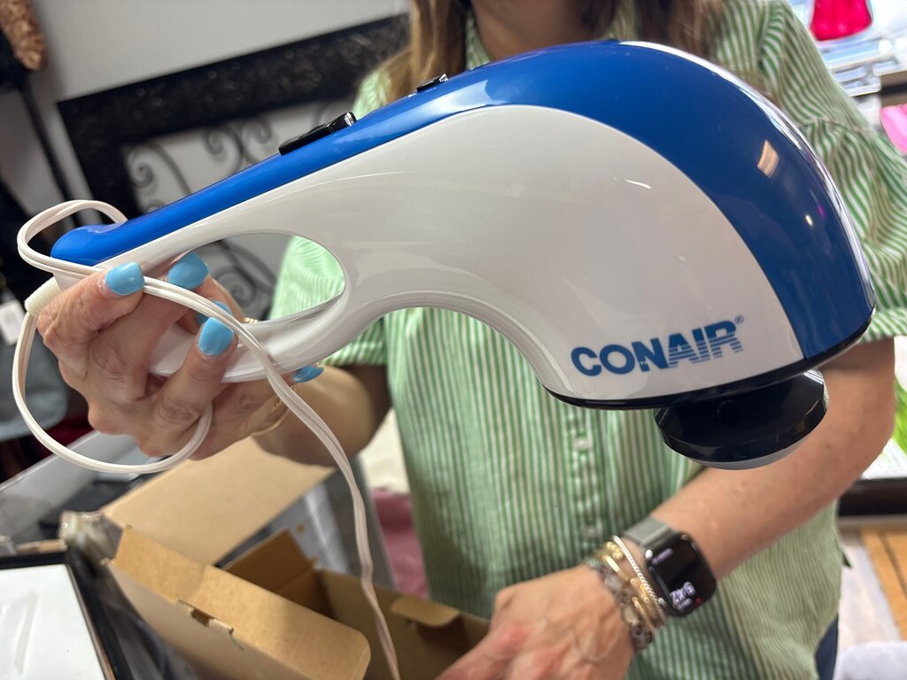 Conair Handheld Fabric Steamer