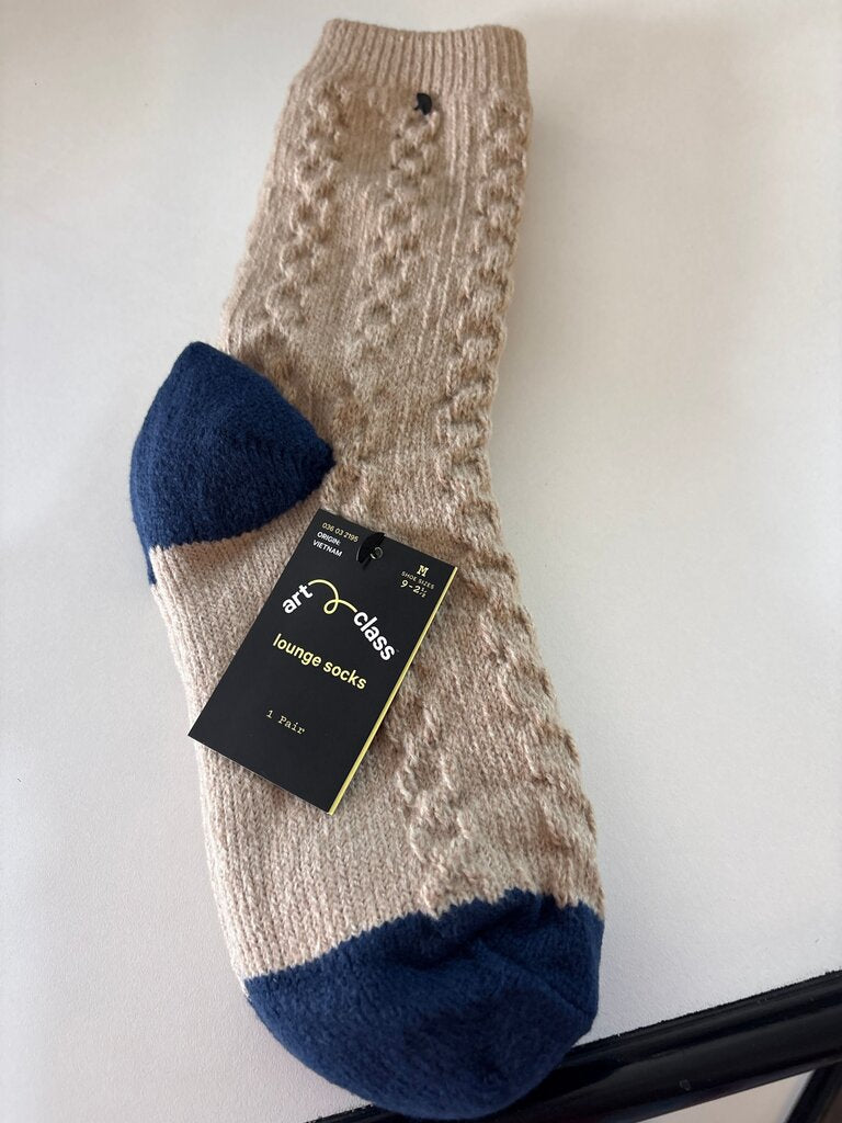 art class lounge socks