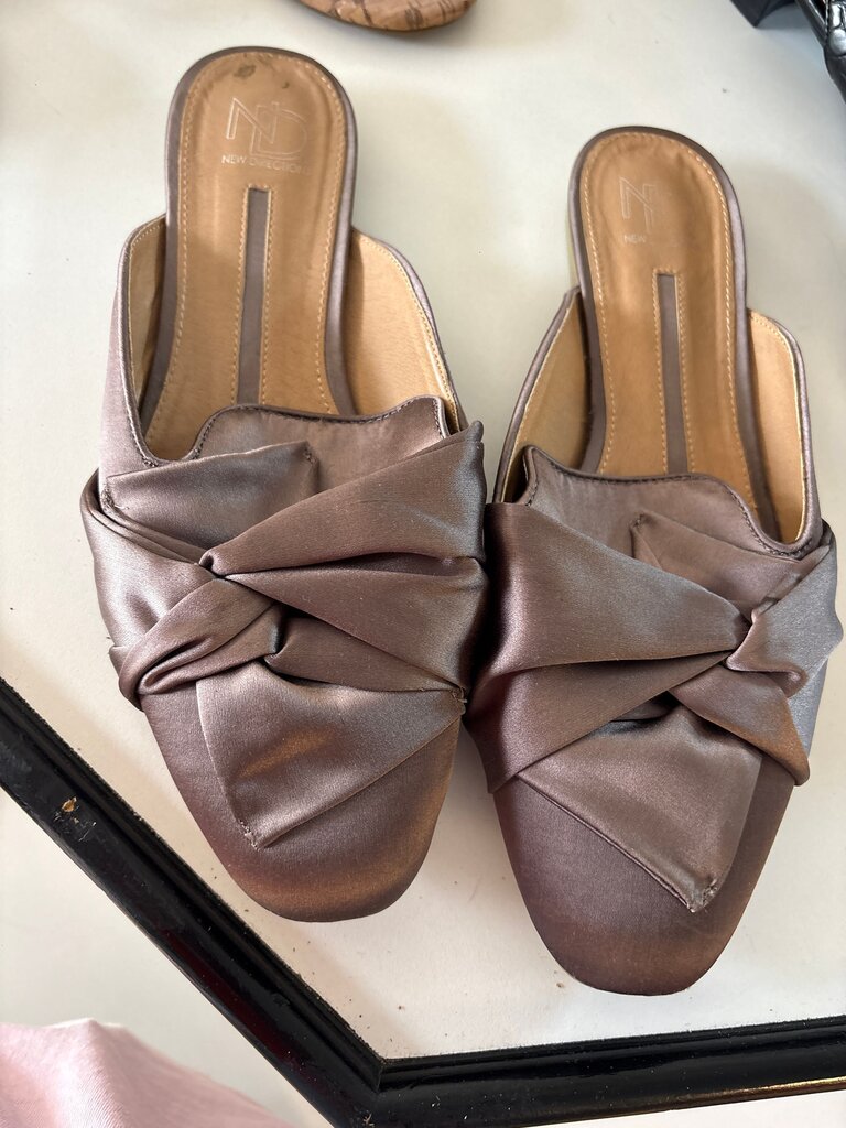 Women's Satin Slip-On Heeled Mules