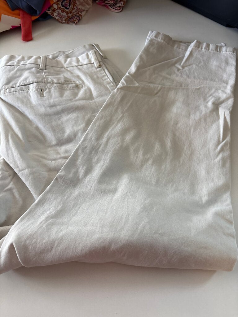 Izod Altwater Stretch Chino Pants