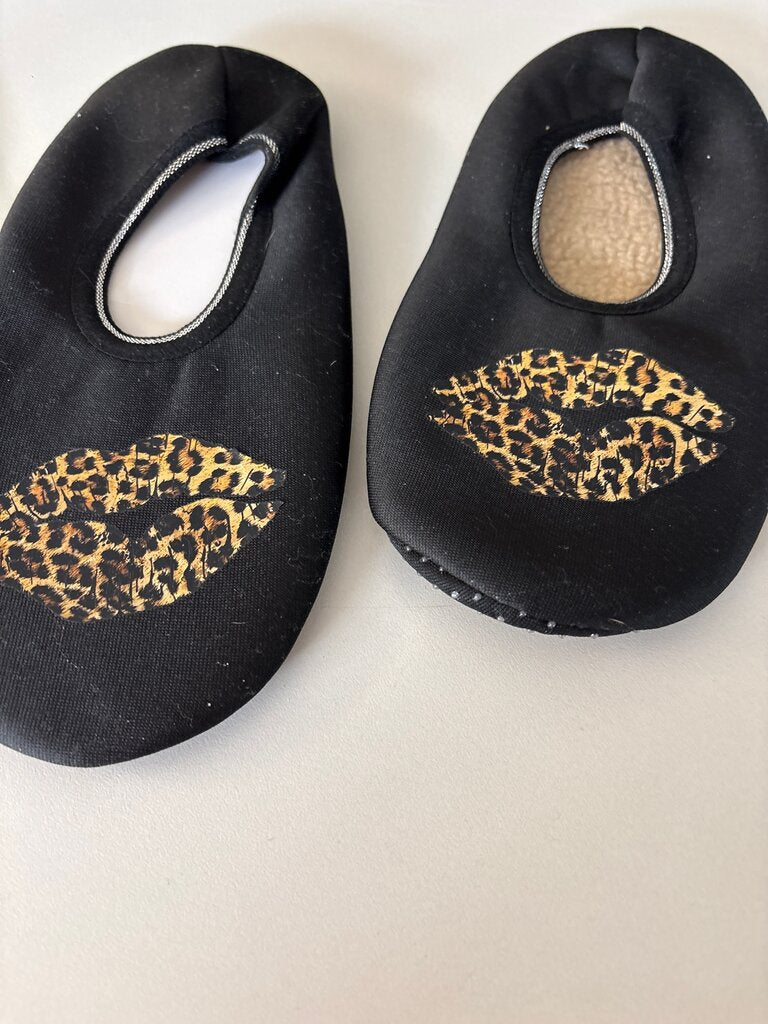 Black Leopard Print Slip-On Shoes