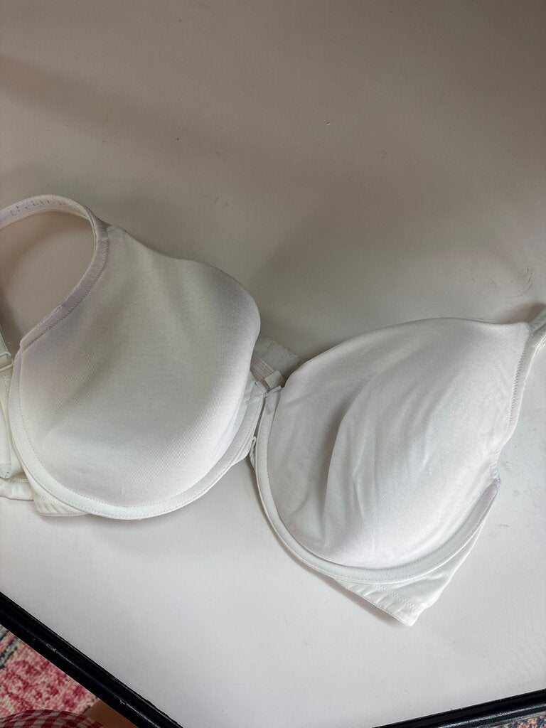 Cacique Women's White Bra 42DD
