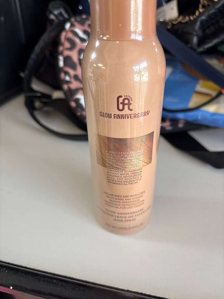 Glow Anniversary Leave-On Hair Spray