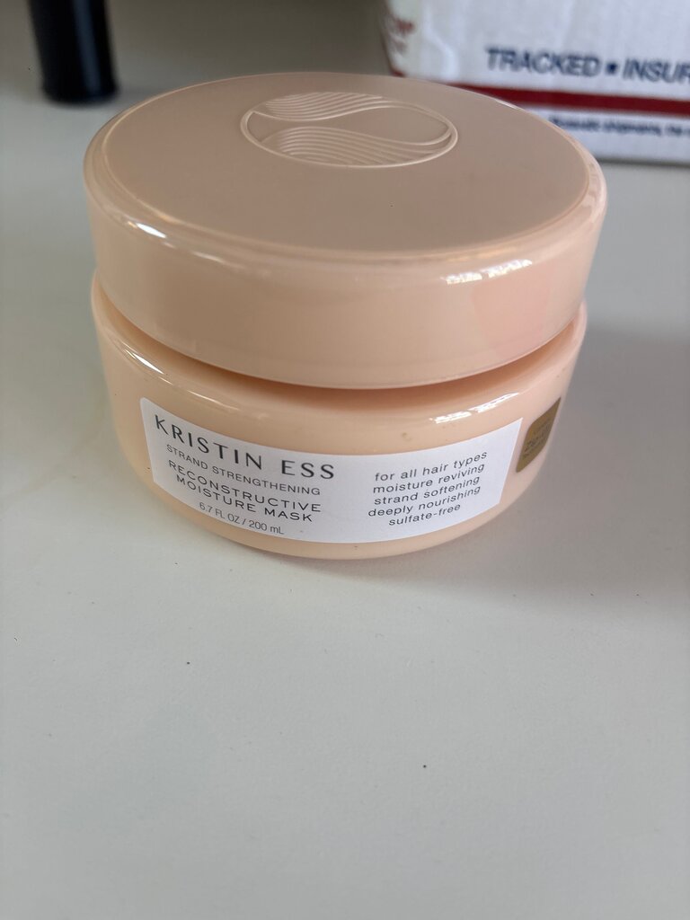 Kristin Ess Strand Strengthening Reconstructive Moisture Mask