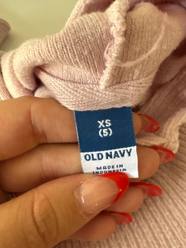 Old Navy Pink Ribbed Sweater