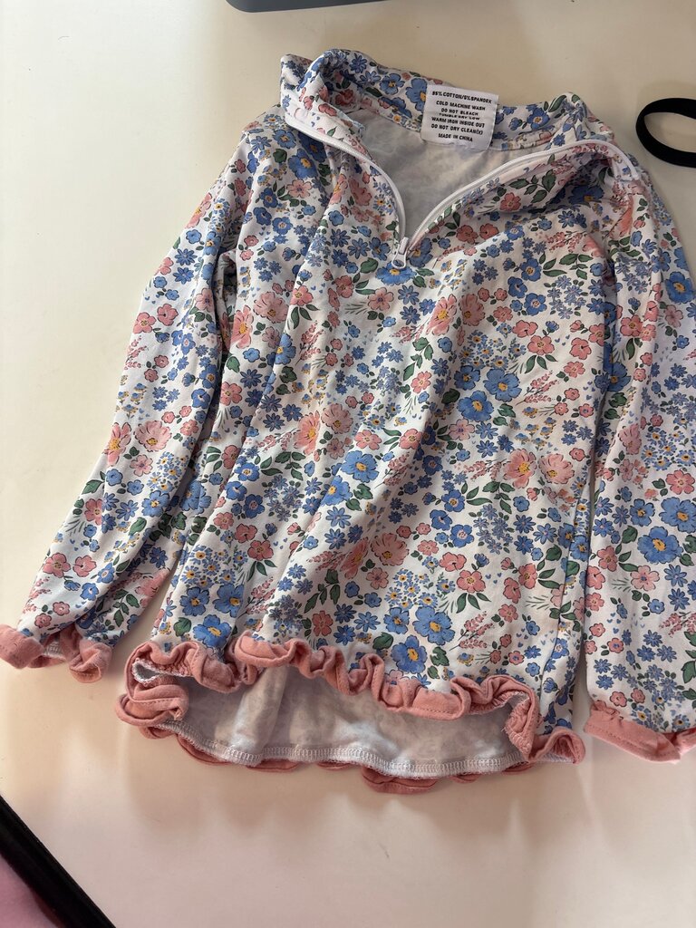 Girls Floral Sweatshirt by Jellybean