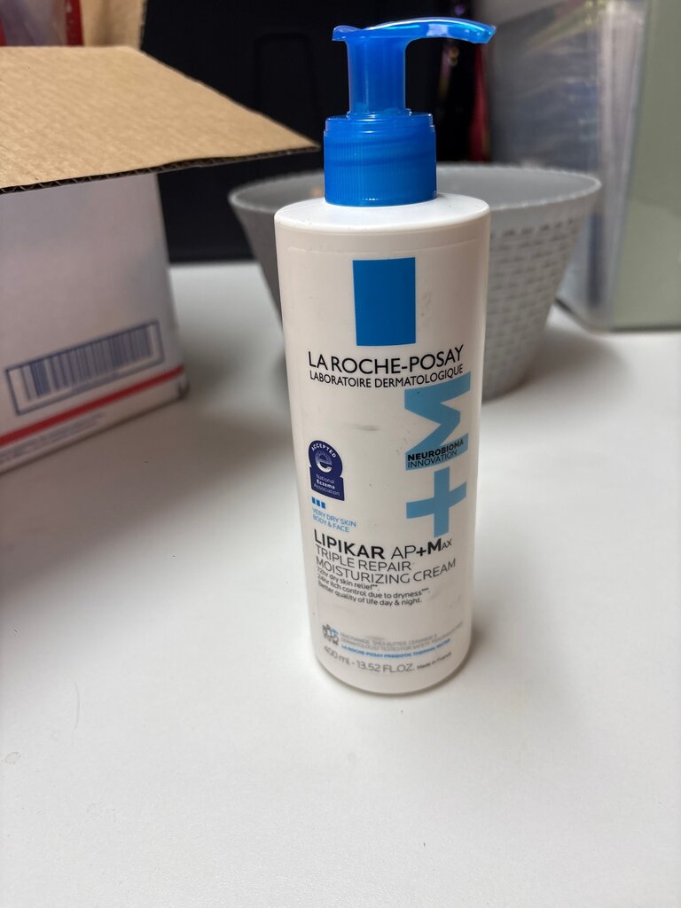 La Roche-Posay Lipikar AP+ Moisturizing Cream