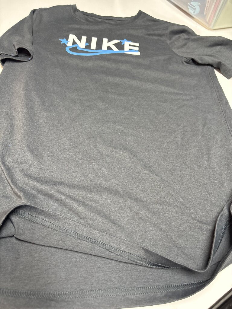 Nike Men's XL Gray T-shirt
