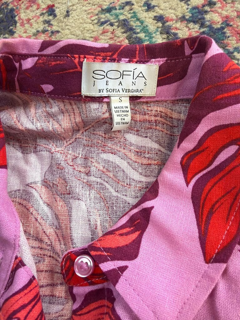 Sofia Jeans Floral Button-Up Blouse