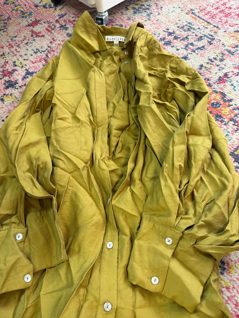Signature8 Yellow Button-Up Shirt