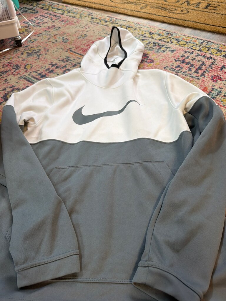Nike Dri-FIT Pullover Hoodie