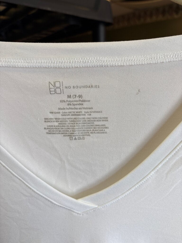 No Boundaries Women’s V-Neck Tee Shirt