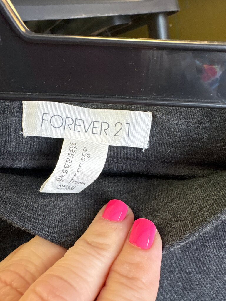 Forever 21 Gray Skirt