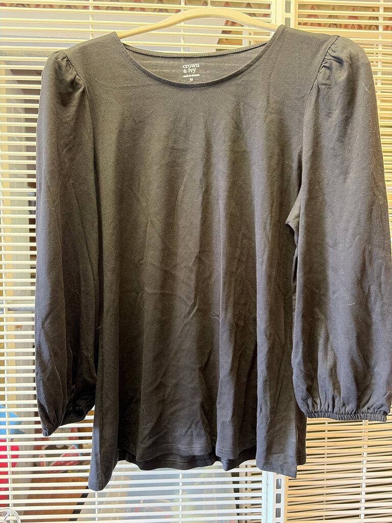 Crown & Ivy Black Long Sleeve Top