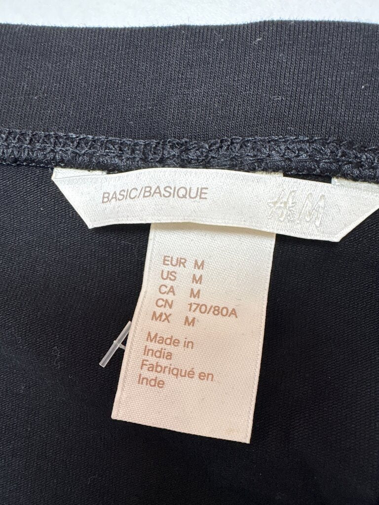 H&M Basic Black Skirt