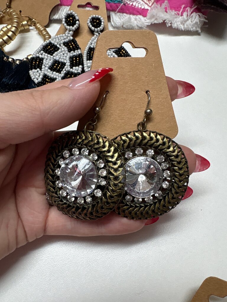 Vintage Metallic Decorative Earrings