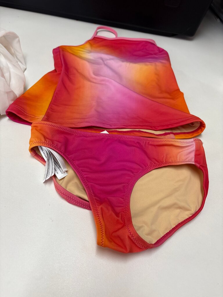 Amazon Essentials Girls' Swim Set