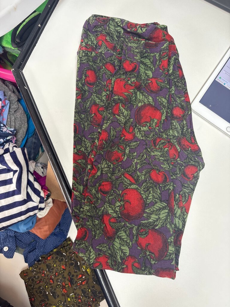 LuLaRoe Tomato Print Leggings