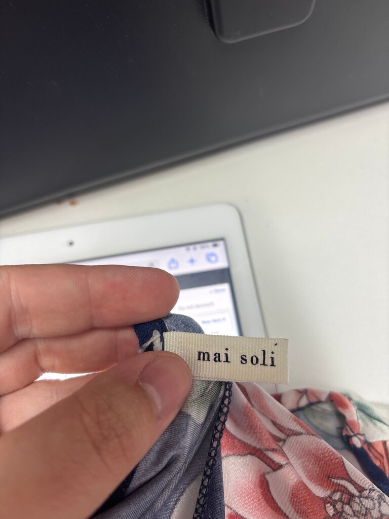 Mai Soli Floral Print Top