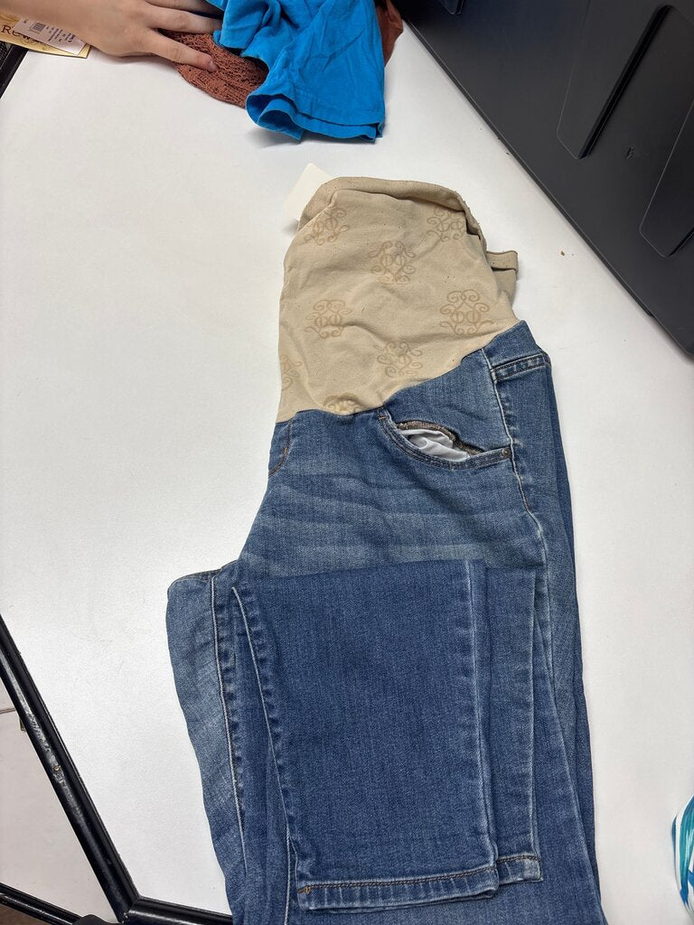 Jessica Simpson Maternity Jeans