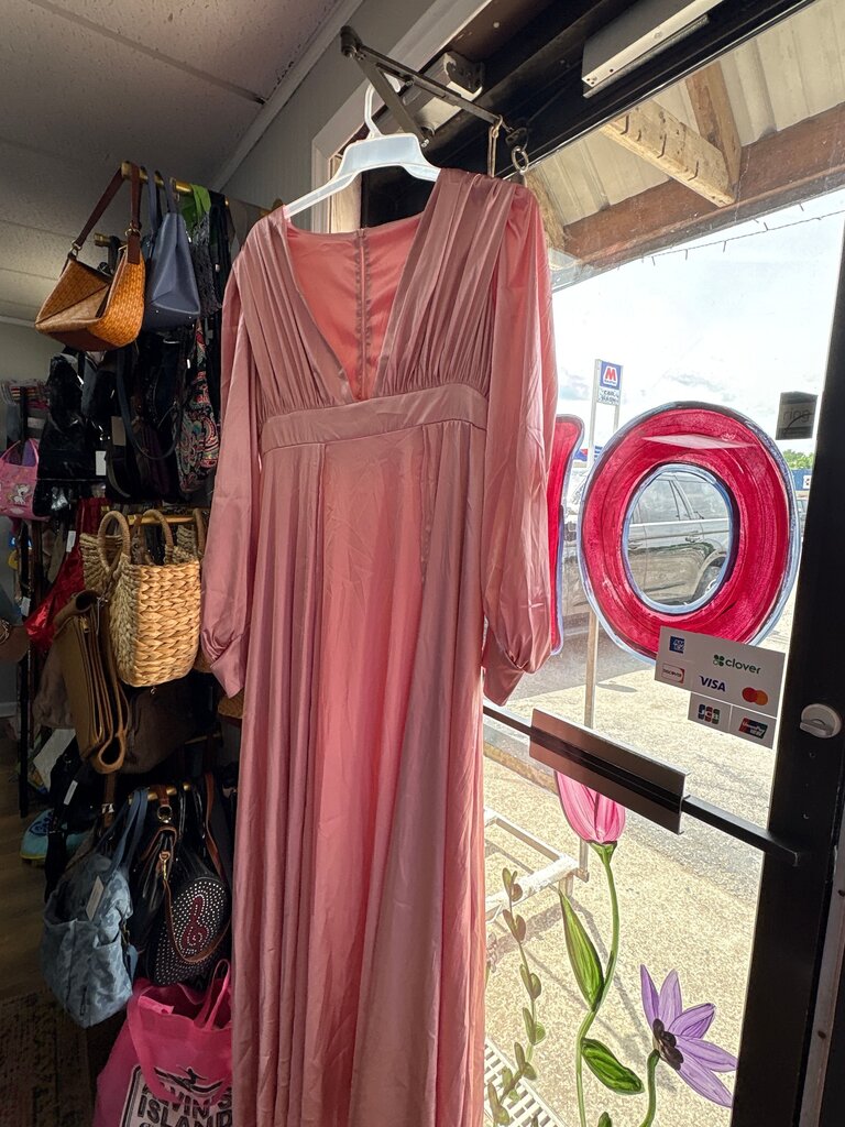 Elegant Pink Maxi Dress