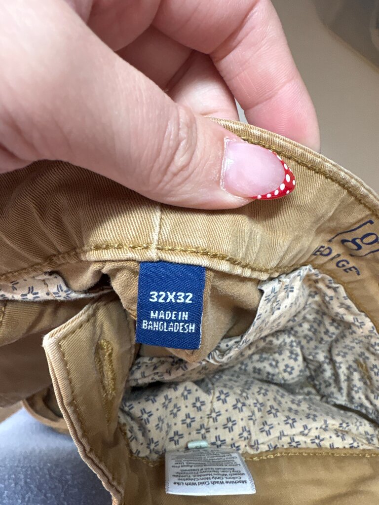 Men's Khaki Chino Pants