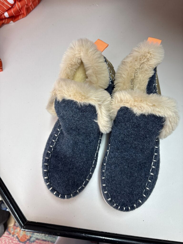 Cozy Fuzzy Slippers