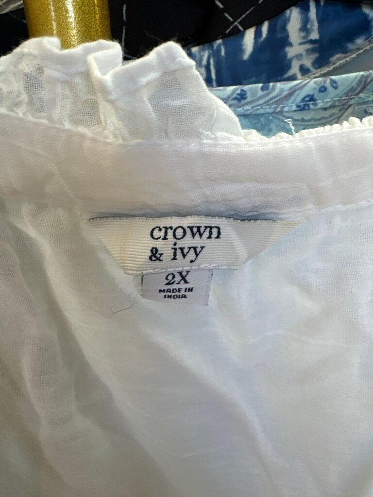 Crown & Ivy Embroidered White Dress