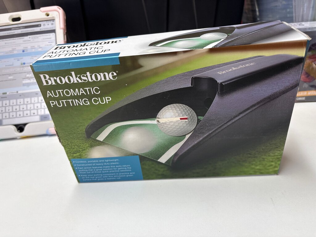 Brookstone Automatic Putting Cup