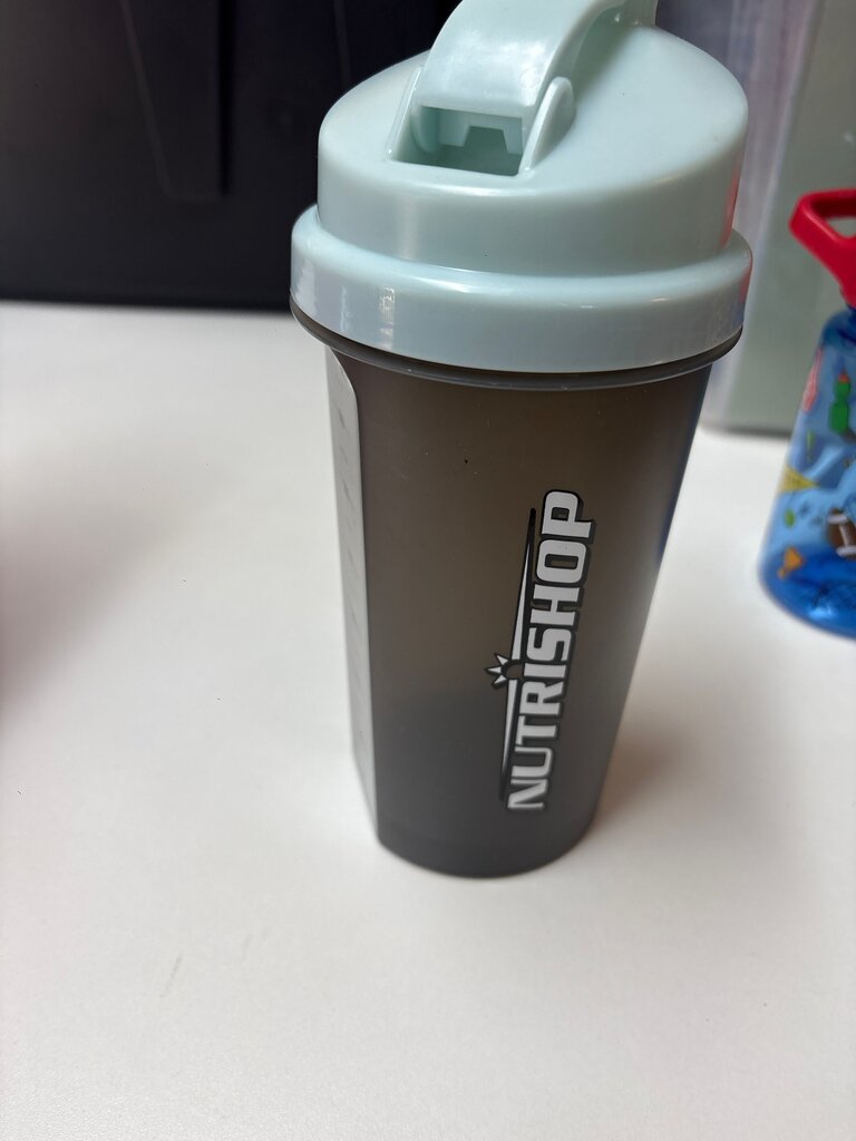 NUTRISHOP Shaker Bottle