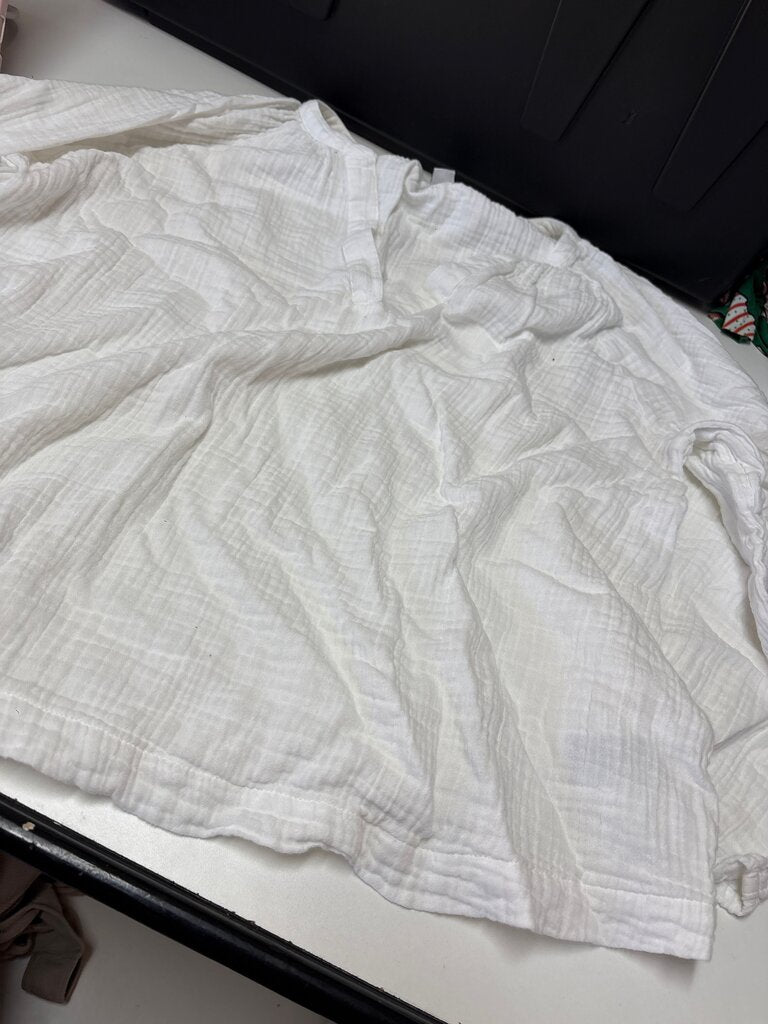 Old Navy White Shirt