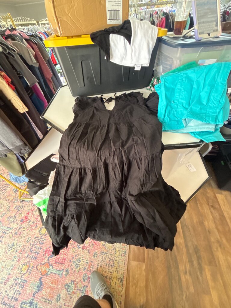 Old Navy Women's Black Dress
