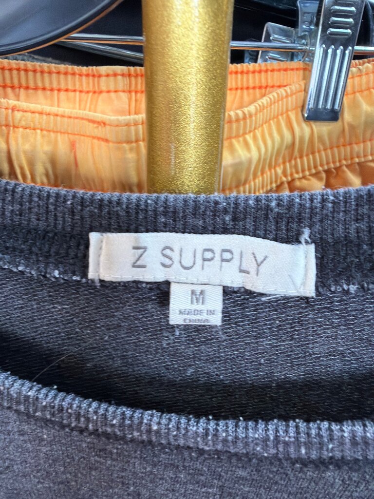 Z Supply Women's Sweatshirt