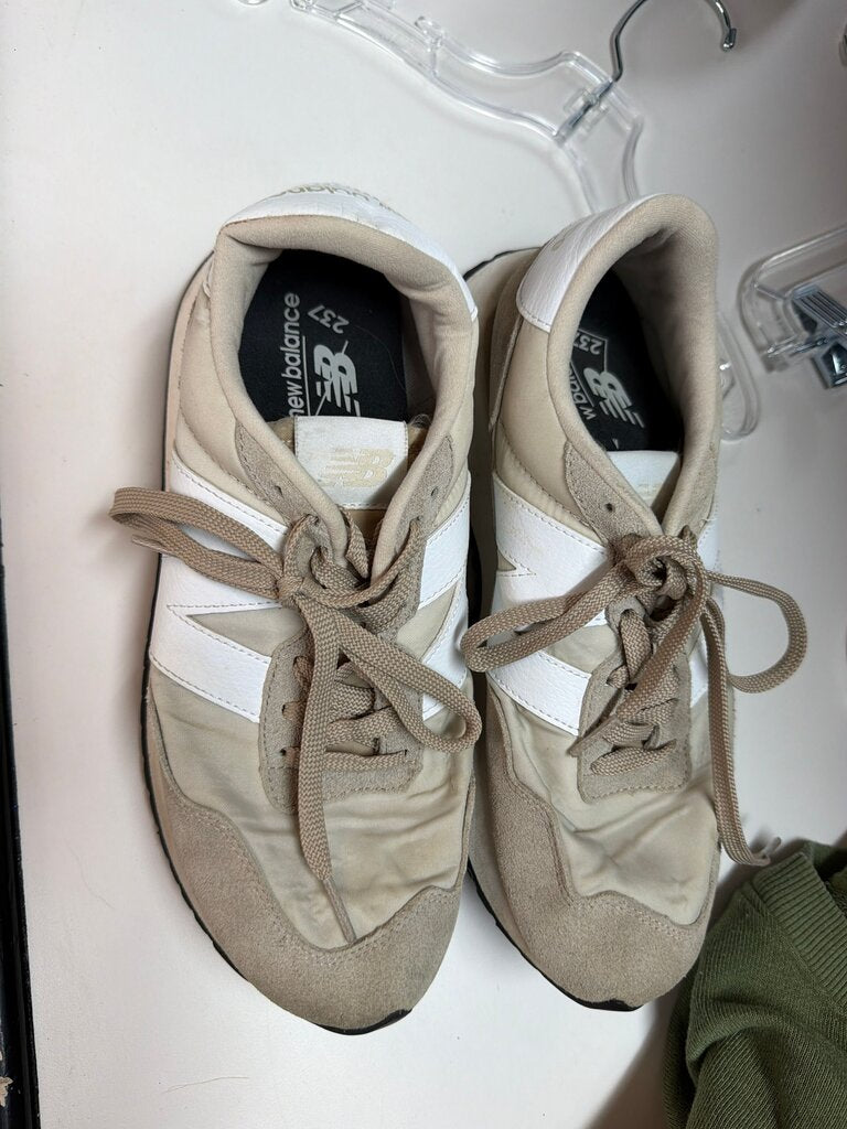 New Balance 237 Sneakers