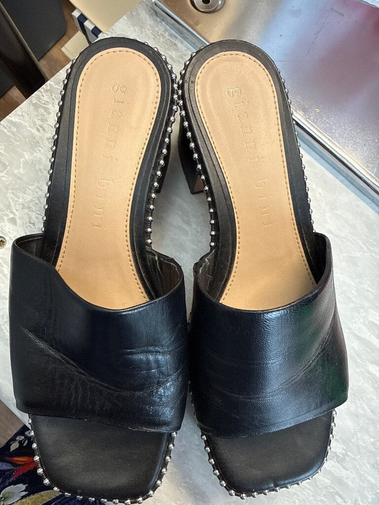 Gianni Bini Black Slide Sandals