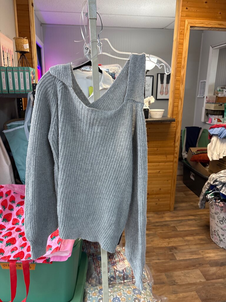 Women’s Grey Sweater