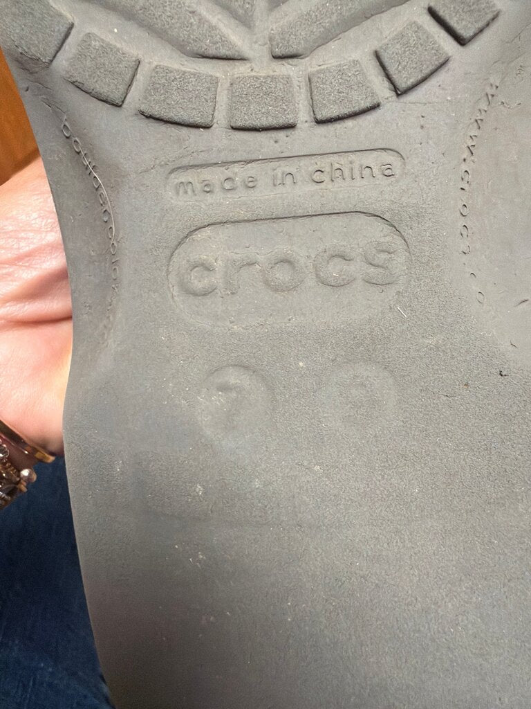 Crocs Classic Clog Shoes