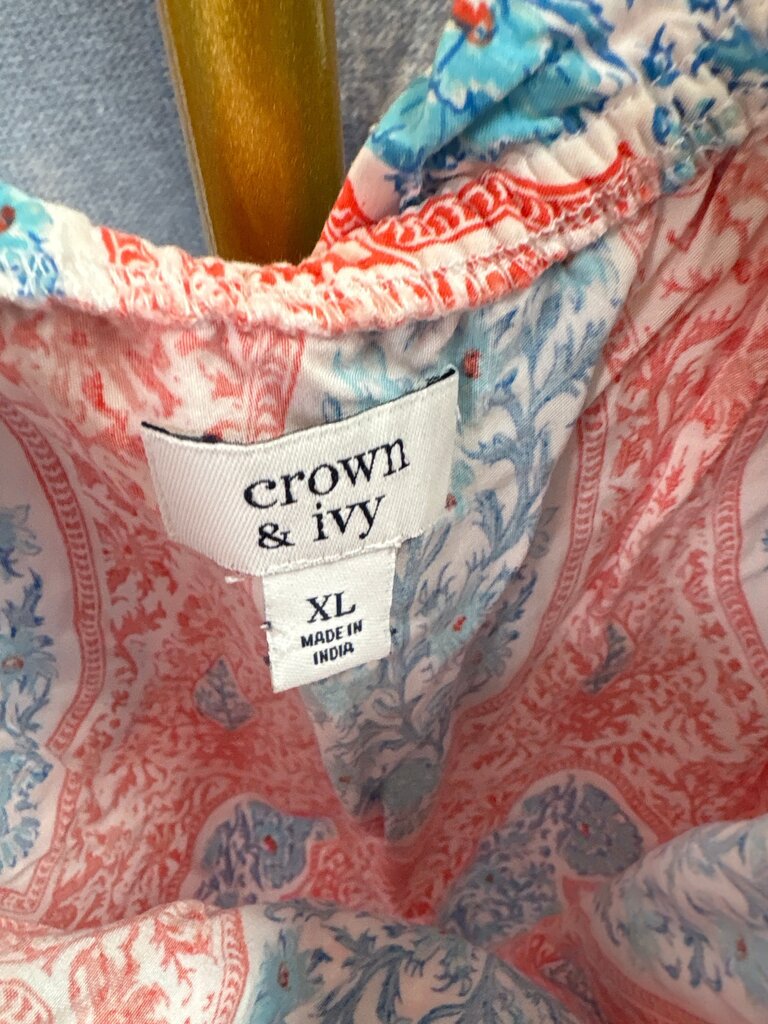 Crown & Ivy XL Colorful Print Top