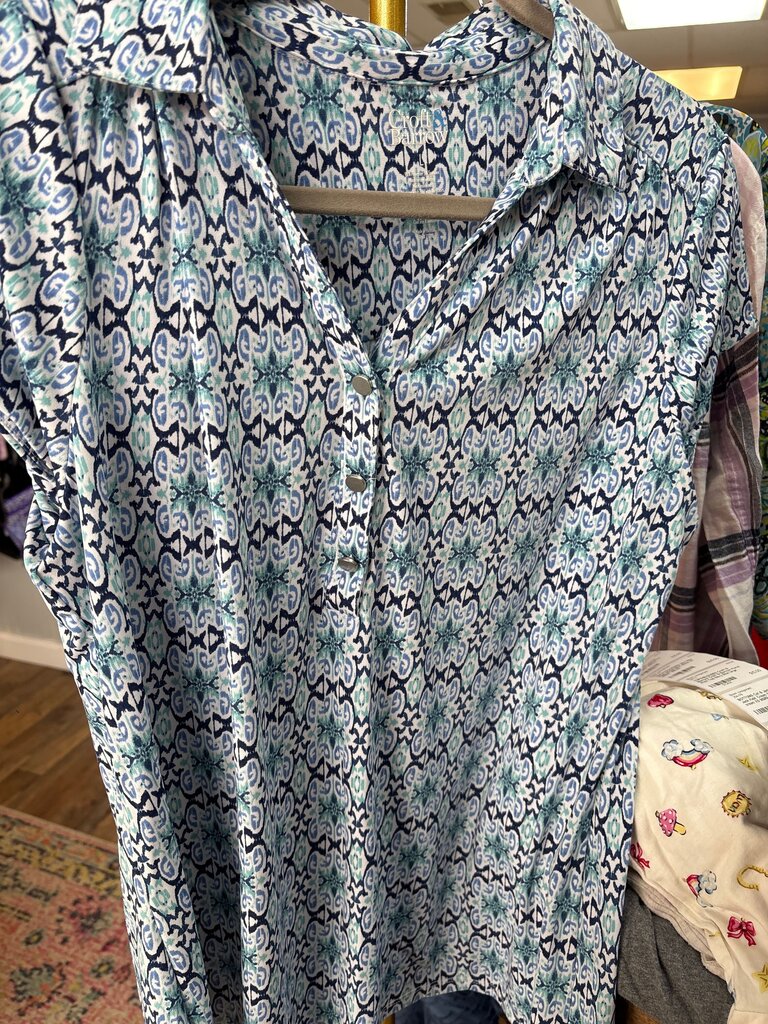 Croft & Barrow Women's Button-Up Shirt
