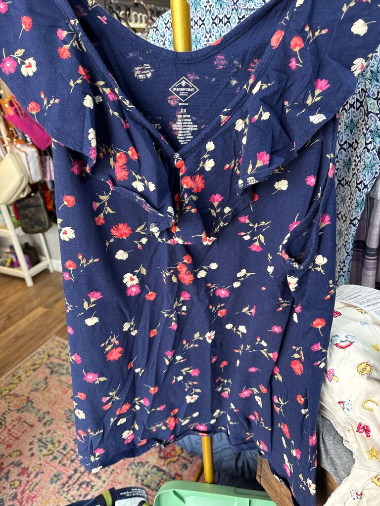 St. John's Bay Women's Floral Top