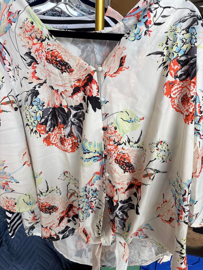 Floral Print Button-Up Blouse