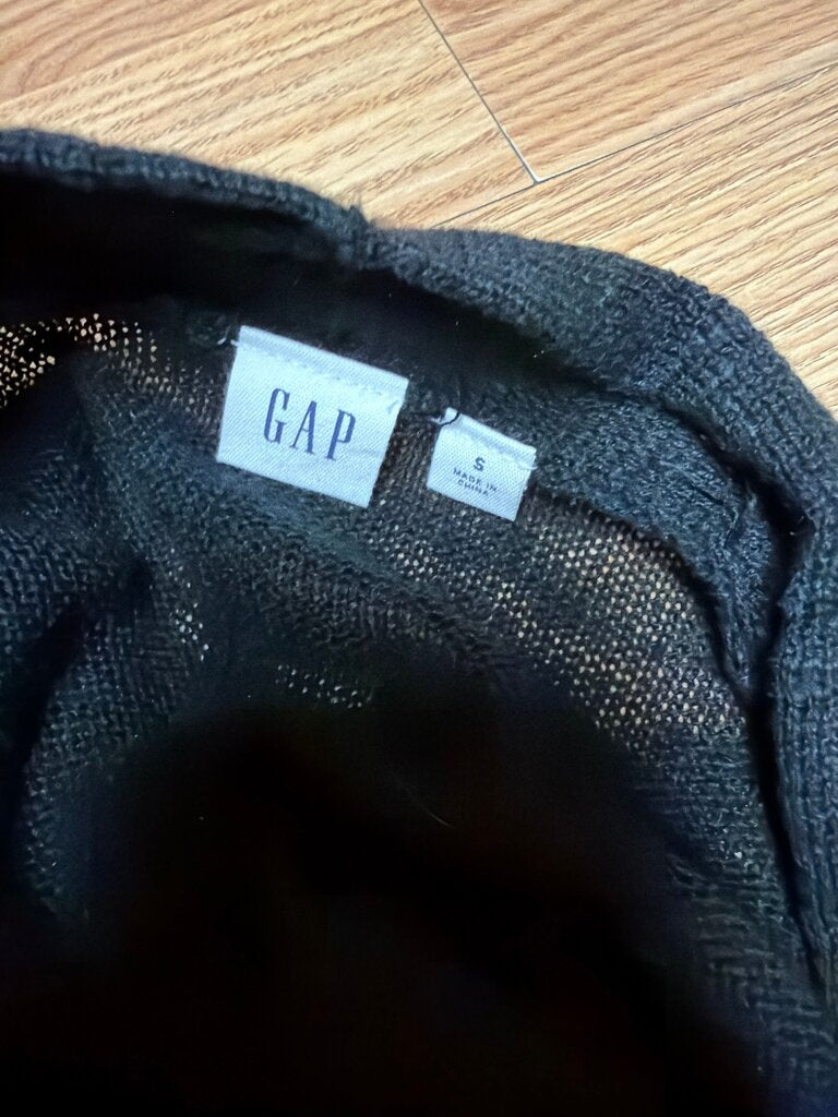 GAP Black Cardigan Sweater