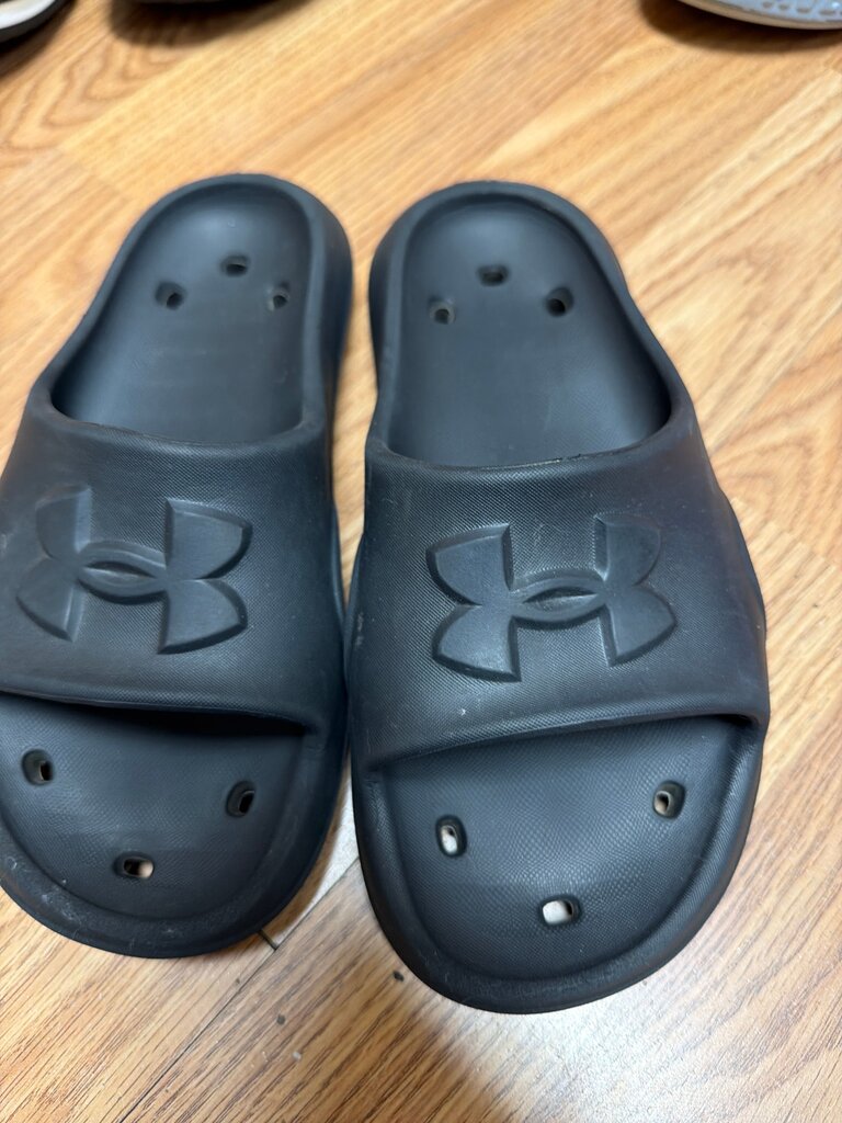 Under Armour Black Slide Sandals