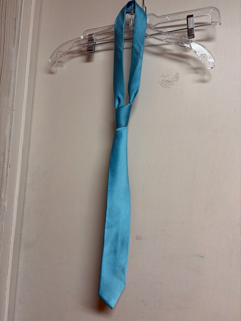 Stafford Tailored Culture Solid Blue Tie