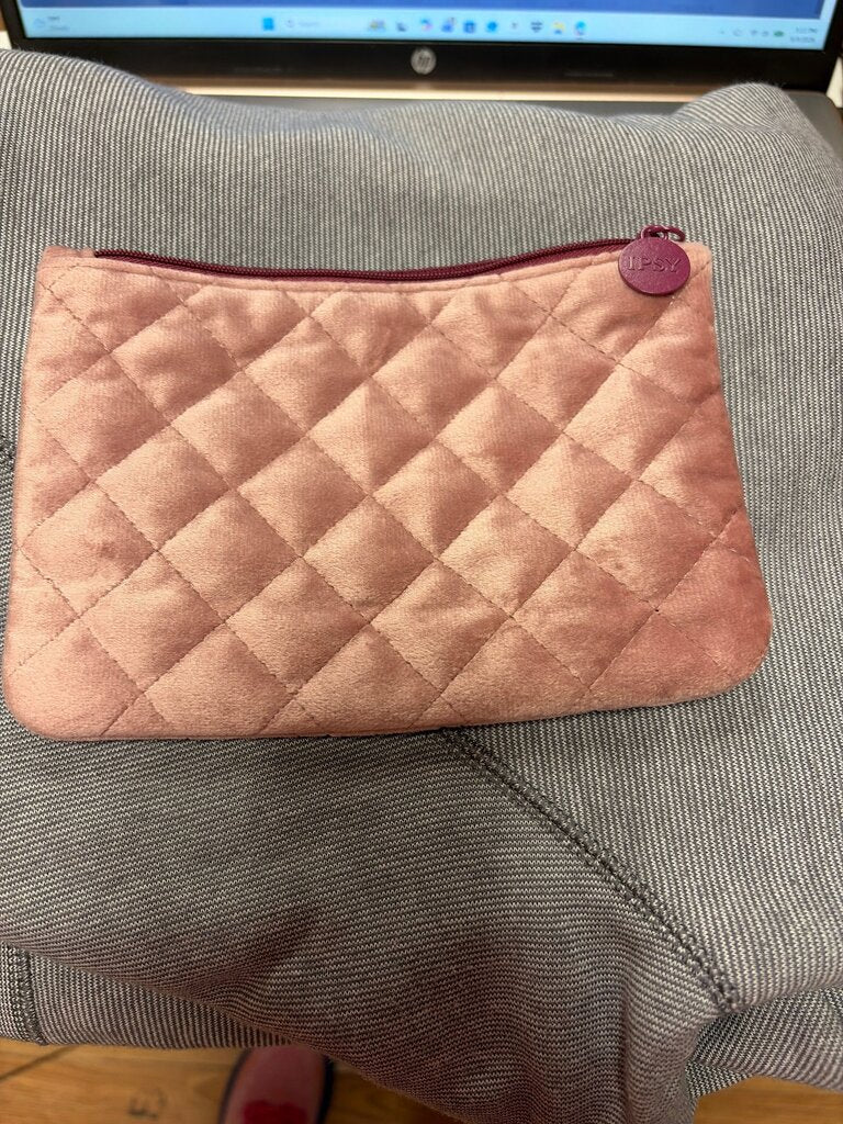Ipsy Quilted Pink Makeup Bag