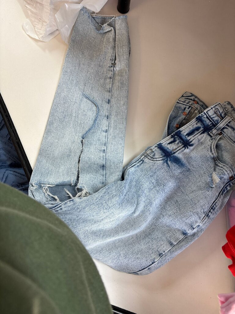 Distressed Light Wash Skinny Jeans